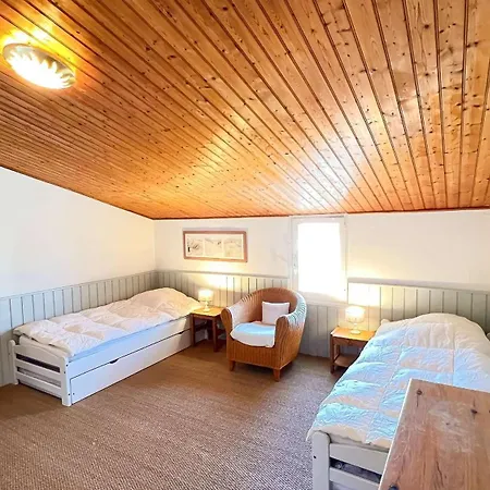 Emplacement Ideal, Au Calme Et Proche De La